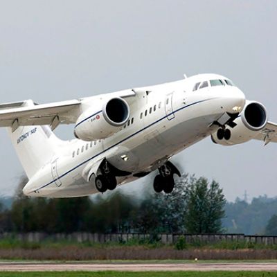 Самолет Ан-148