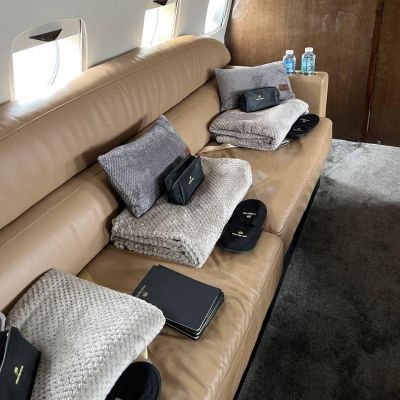 Авиапарк - Самолет Як-40