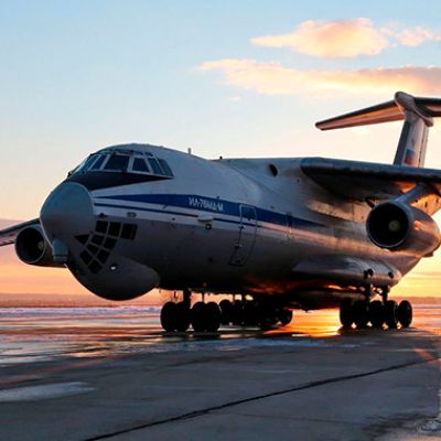 Самолет Ил-76